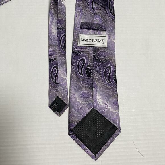 Mario Ferrari Signature Collection‎ Men Silk Neck Tie Purple Paisley Business - Picture 6 of 7